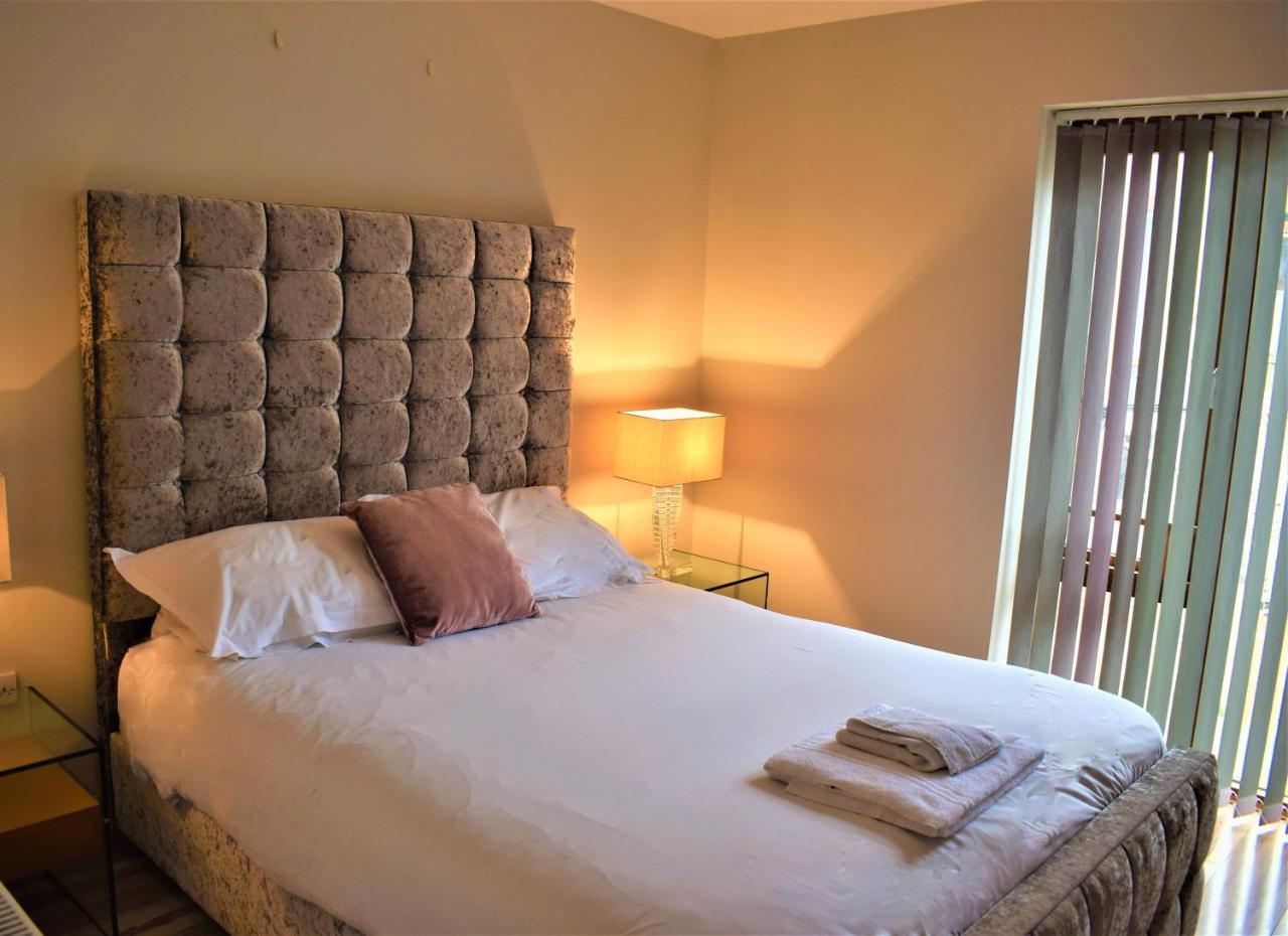 Lux Living Apartments - Alpha Apartments CBG Esterno foto