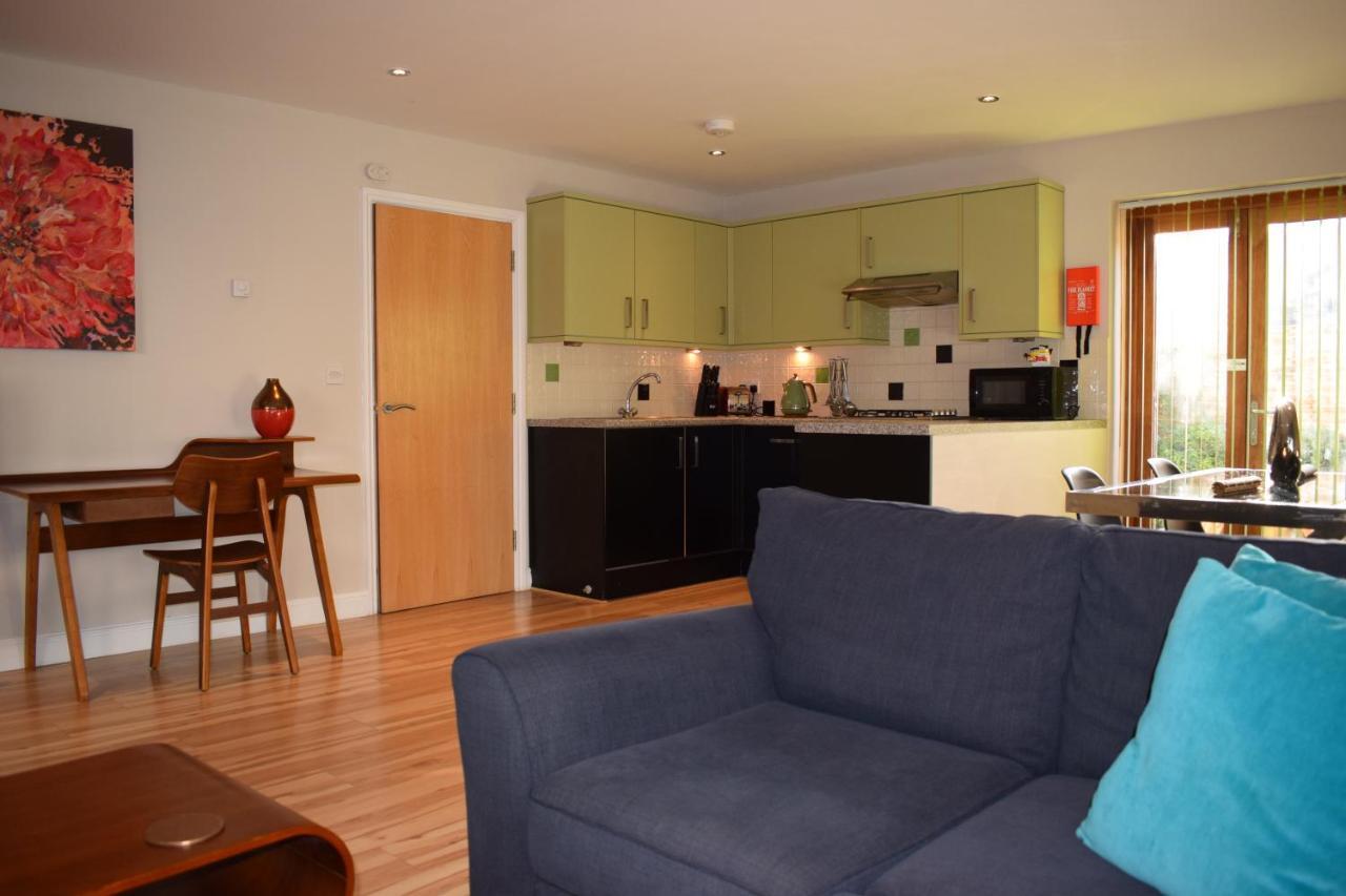 Lux Living Apartments - Alpha Apartments CBG Esterno foto