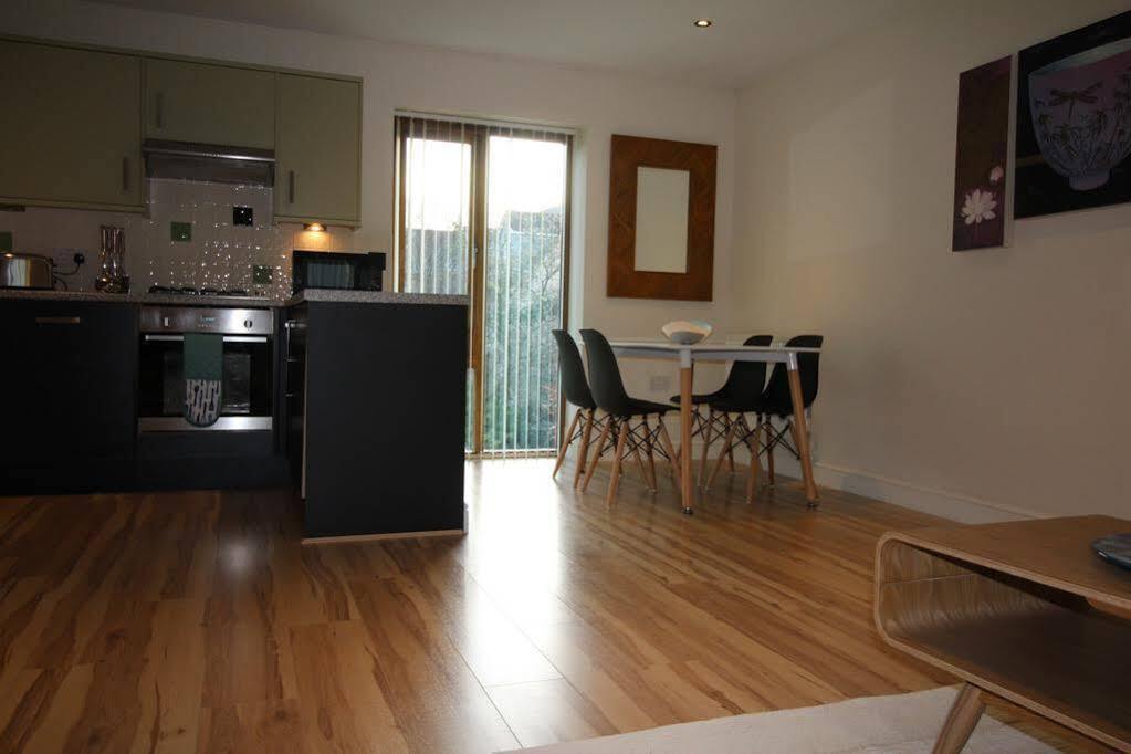 Lux Living Apartments - Alpha Apartments CBG Esterno foto